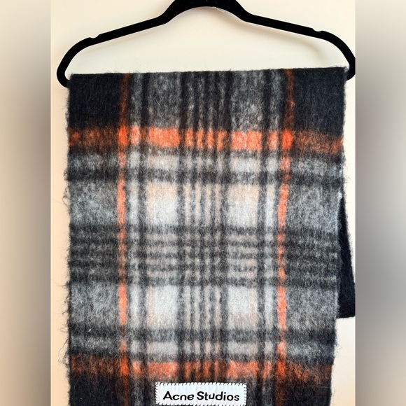 Acne Studios Fringe Scarf - Picture 3 of 13